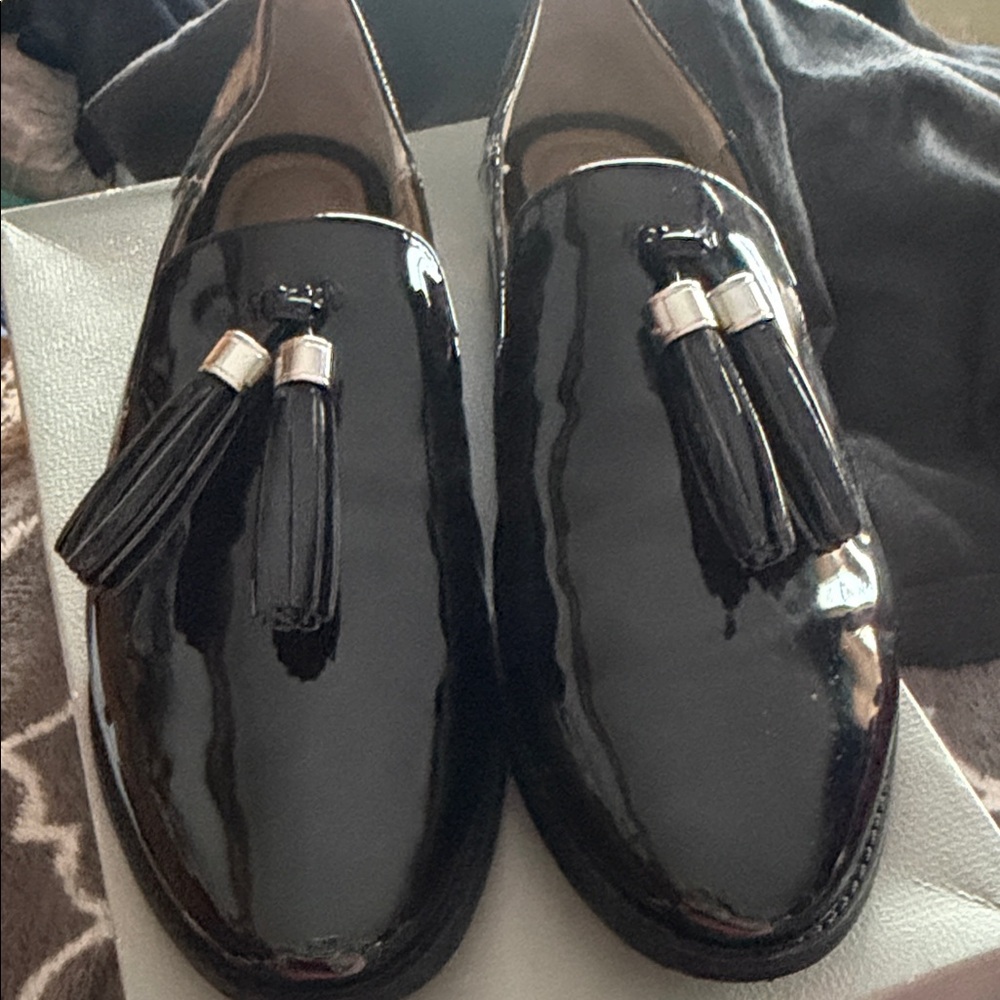 Franco Sarto Glossy Black Tassel Loafers size 9 1/2